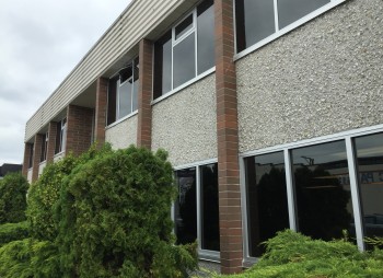 Commercial Window Replacement for this entire commercial mix use building with offices and warehouse.