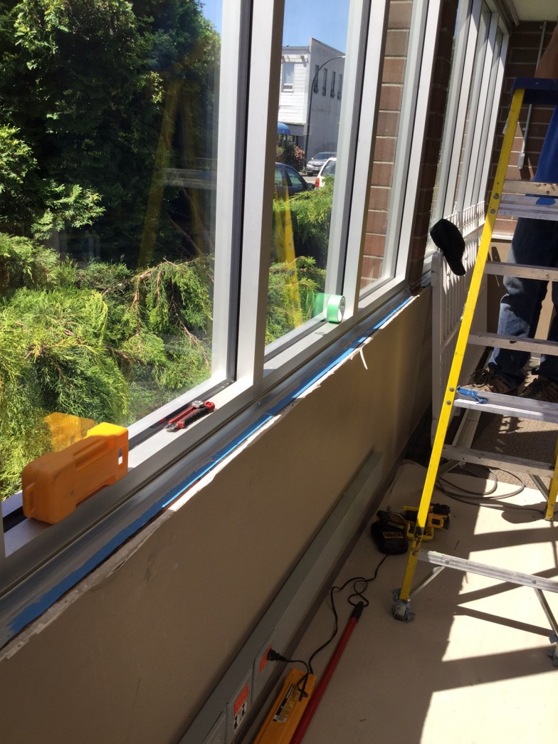 Commercial Building High Efficiency Reflective Window Replacement