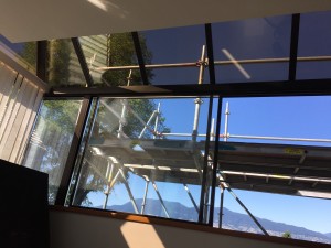 Angel Glass installers carefully setup scaffolding to get access to this roof glass. Then were able to replace the broken crack skylight glass panels. A difficult roof glass was made easy to fix by Angel Glass skylight replacement installers.